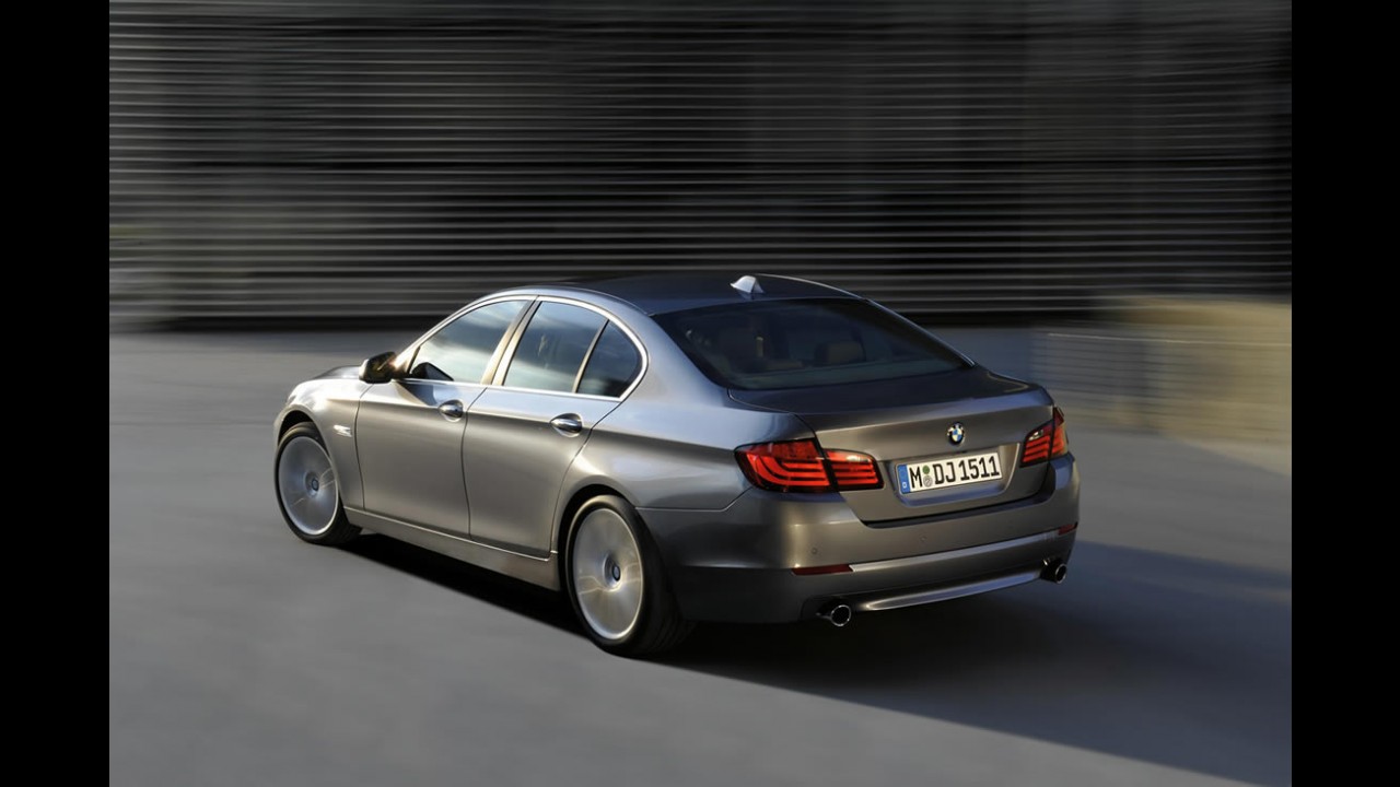 Novo BMW Série 5 é revelado oficialmente - Veja galeria de fotos em alta resolução