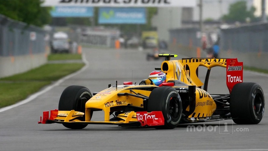 Vitaly Petrov, Renault F1 Team