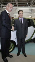 smart plant in Hambach, France selected as the location for the large-scale series production of the smart fortwo electric drive - announcement made on the occasion of the visit of French President Nicolas Sarkozy: Dr. Dieter Zetsche, Chairman of the Boar