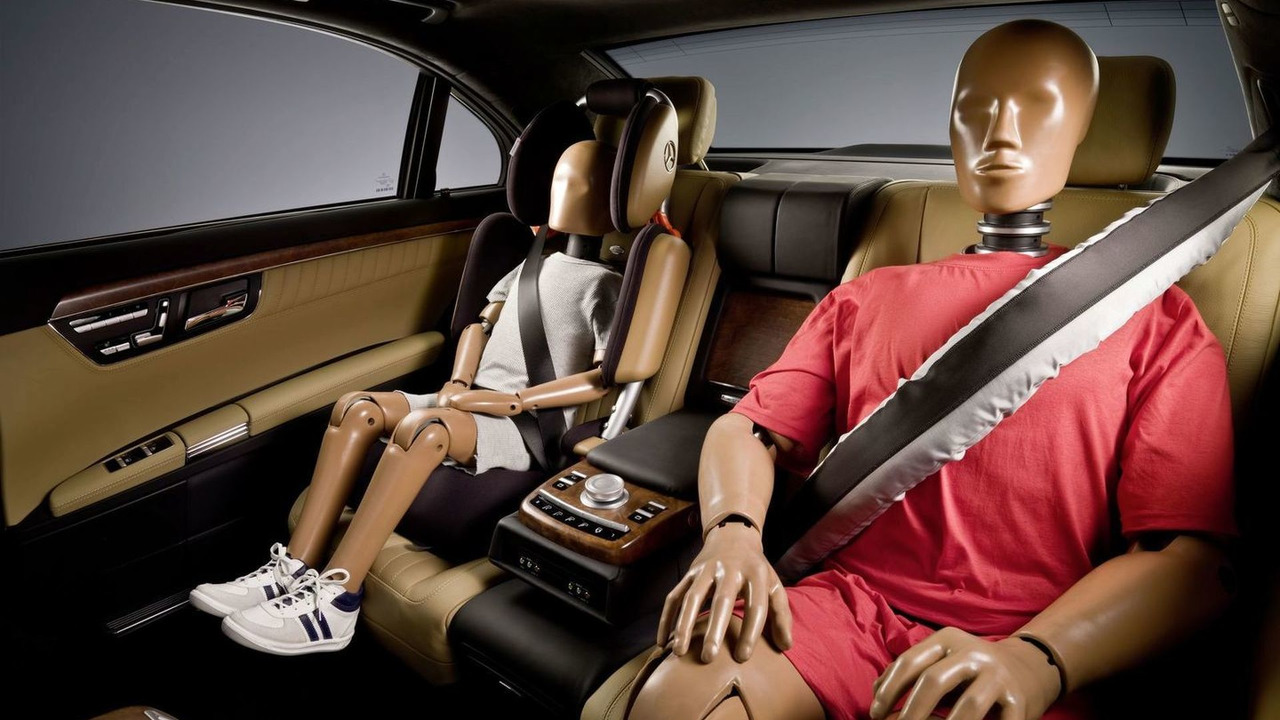 NHTSA proposes seat belt warning systems to be mandatory