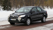 2010 Ford Focus prototype mule spy photo