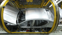 2011 BMW 5 Series sedan long wheelbase production, Shenyang Plant, Liaoning, China 31.03.2010