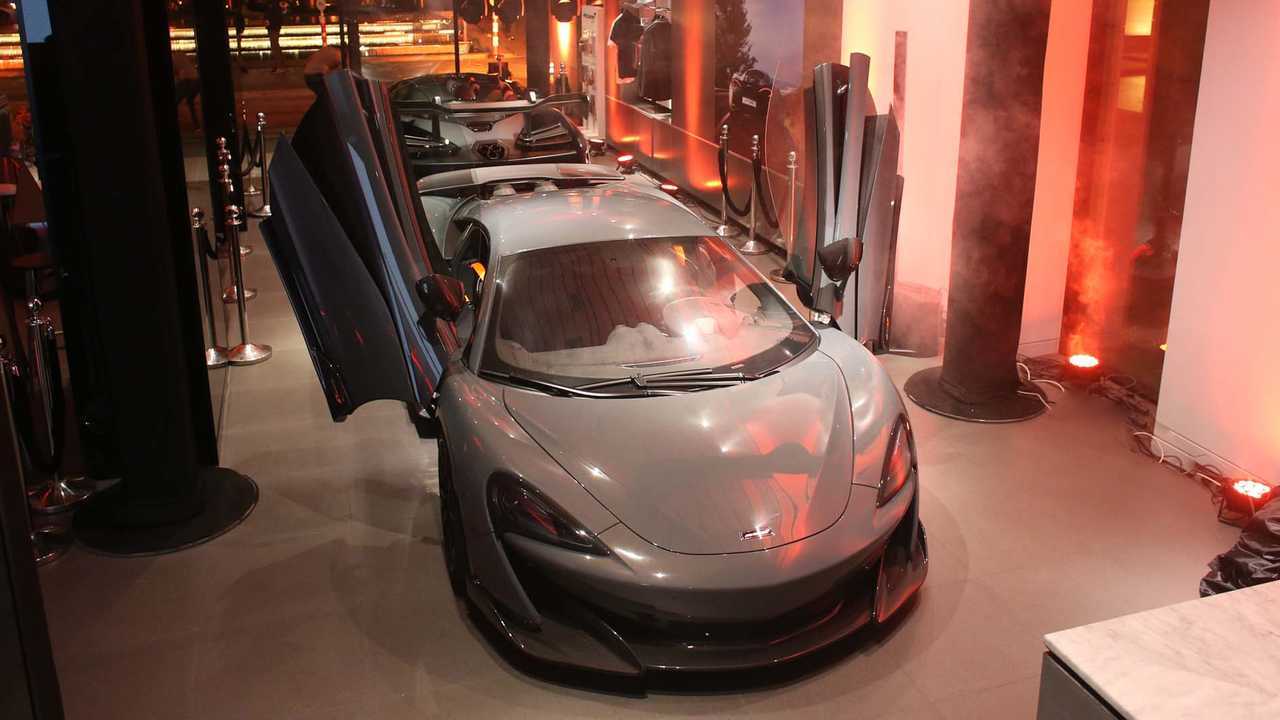 McLaren Senna and 600LT in Beirut