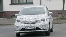Next-gen Honda Fit / Jazz spy photo