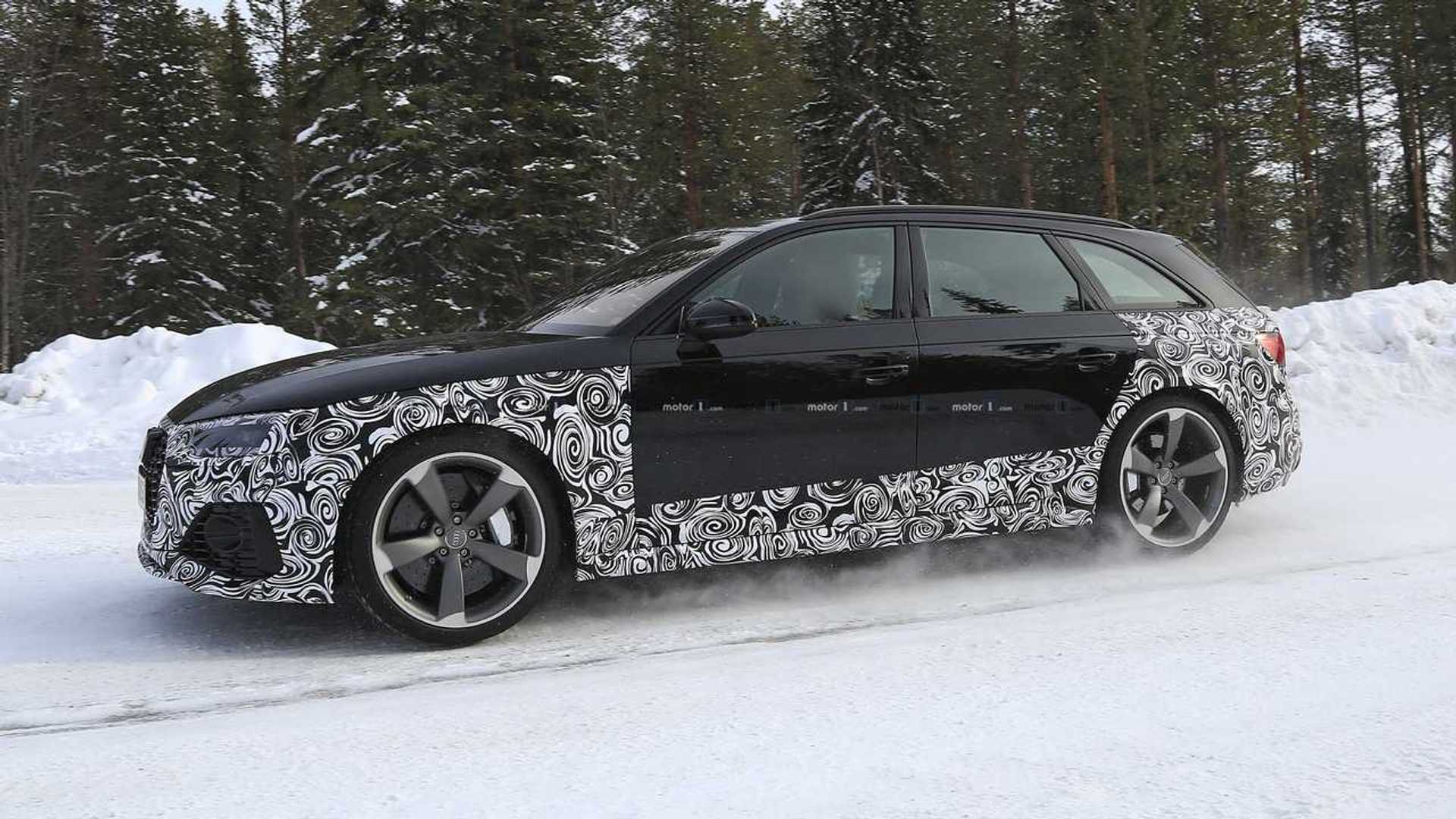 2020-audi-rs4-avant-facelift-spy-photo.j