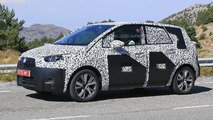 Opel Meriva successor spy photo