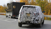 2017 Land Rover Discovery spy photo