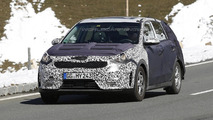 2016 Kia Niro spy photo