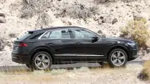 Audi Q8 ungetarnt erwischt
