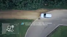 Land Rover guida autonoma offroad