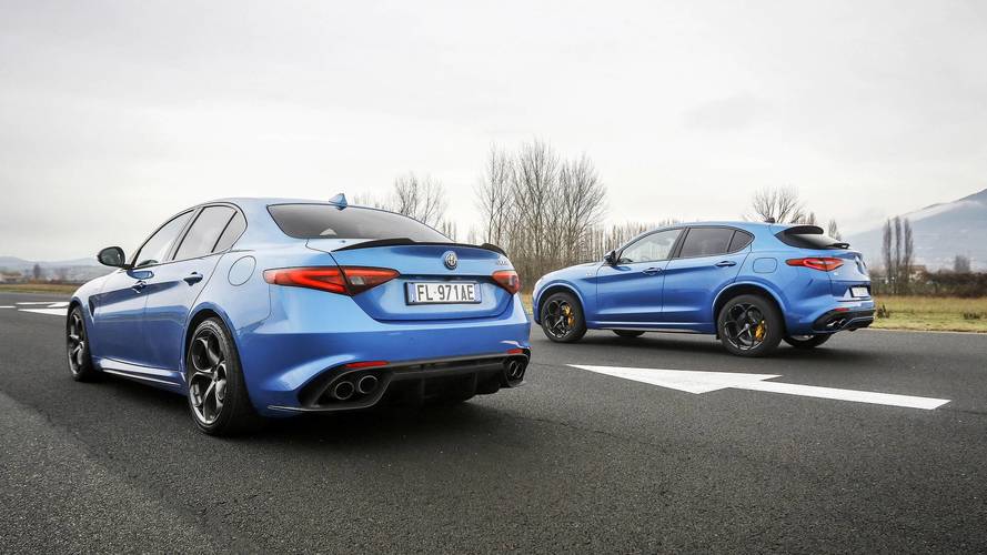 Alfa Romeo Stelvio vs Giulia Quadrifoglio, la Drag Race