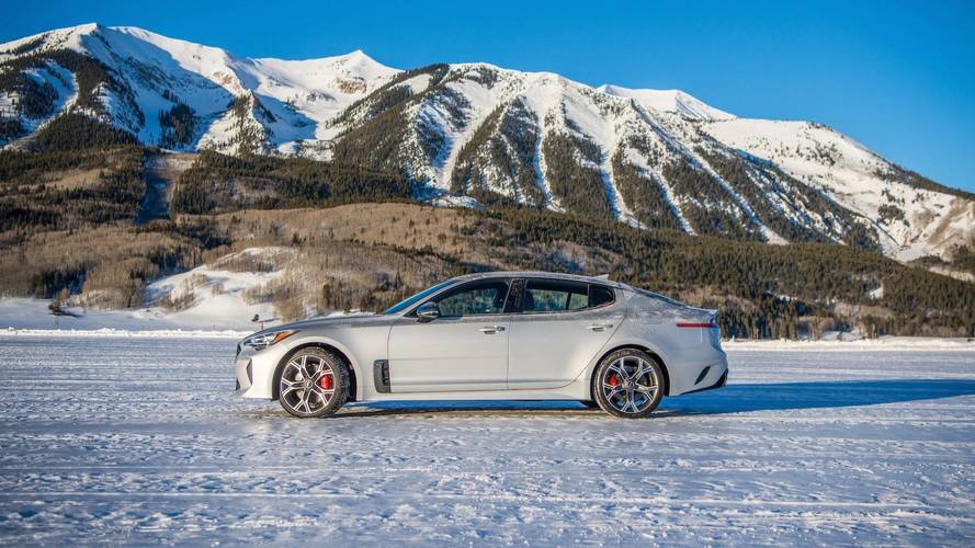 2018 Kia Stinger Ice Driving