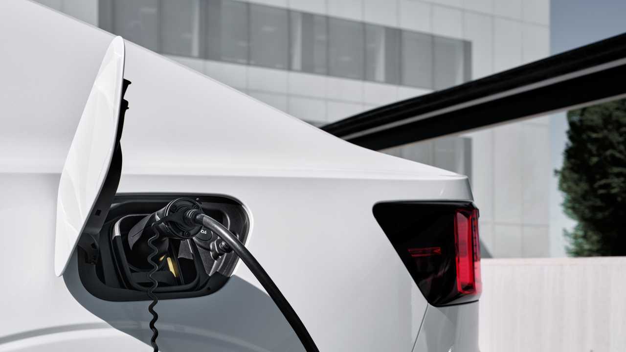 Polestar 2 charging
