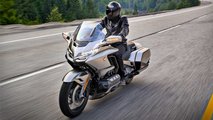 Gold Wing 1800 Android Auto