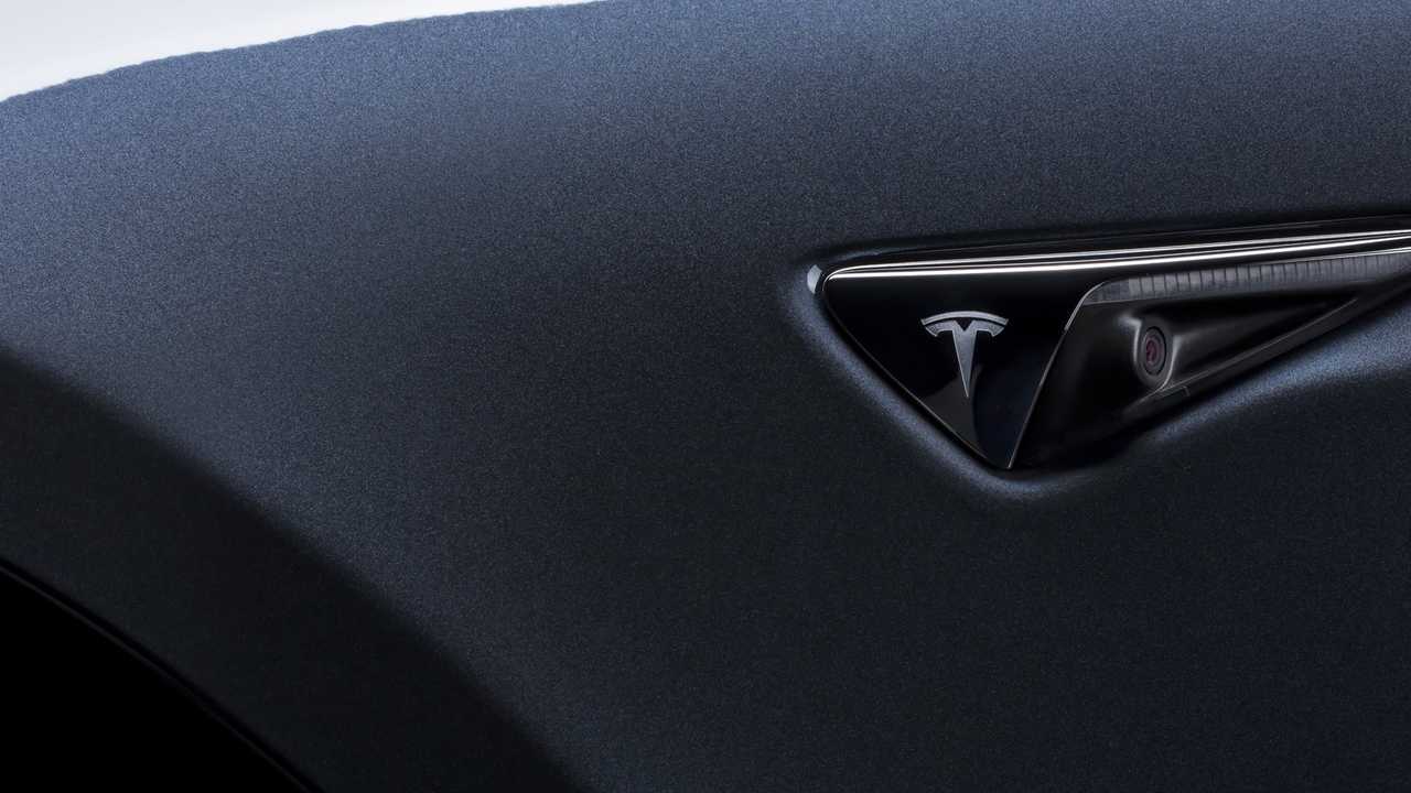 Tesla Autopilot photos officielles