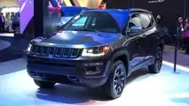 Jeep PHEVs At CES Live Image