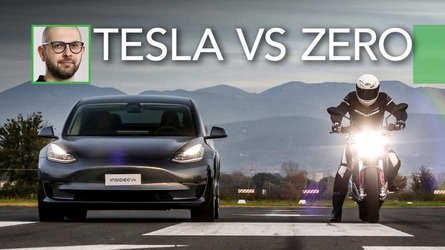 Watch Tesla Model 3 Performance drag race Zero SR/F motorcycle