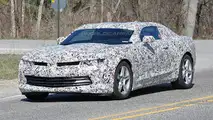 2016 Chevrolet Camaro spy photo
