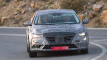 2016 Renault Laguna spy photo