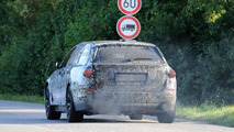 2016 BMW 5-Series Touring spy photo