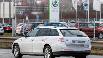 2015 Skoda Superb Combi spy photo
