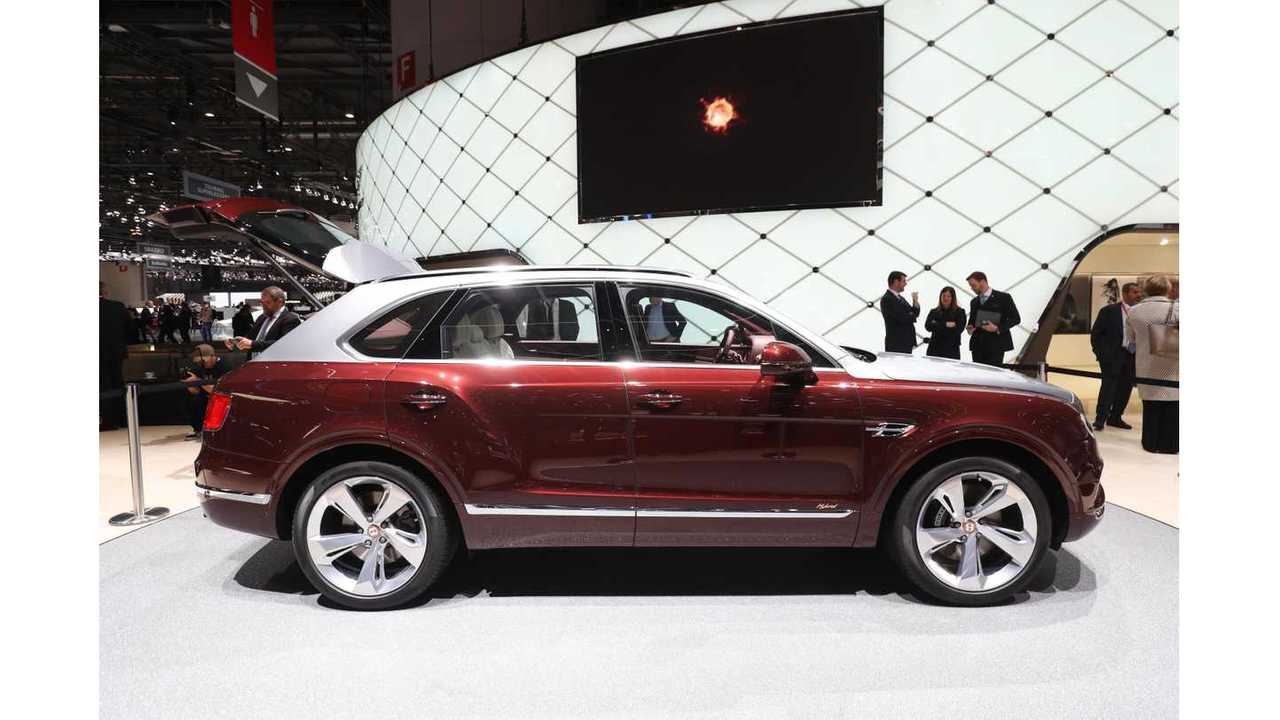 Bentley Bentayga Hybrid (plug-in hybrid)