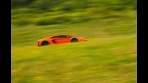 Lamborghini Aventador LP700-4 su strada
