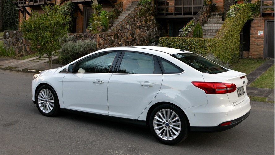 Ford Focus Fastback (Sedã)