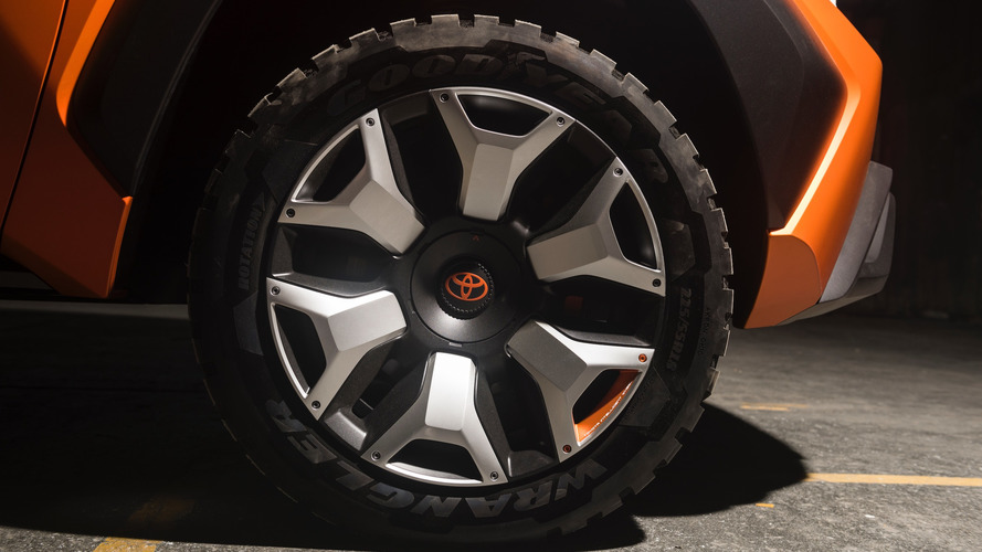Toyota FT-4X Concept