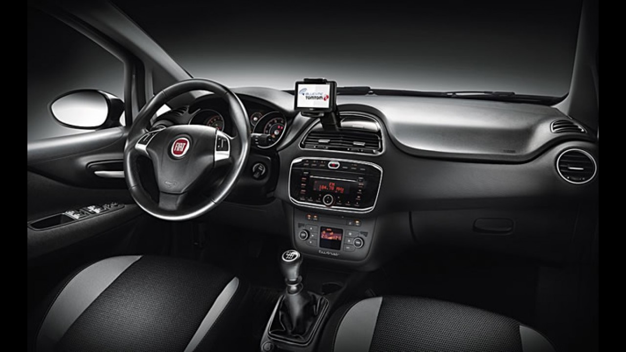 Salão de Bolonha: Fiat Punto Evo 2012 recebe retoques visuais e novo motor