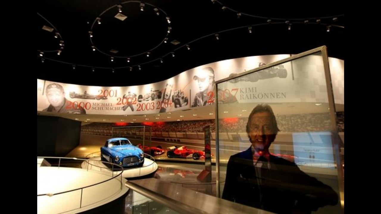 Ferrari World: Parque da Ferrari é inaugurado em Abu Dhabi - Veja fotos
