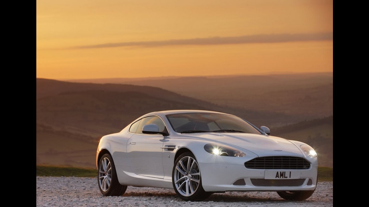 Aston Martin DB9 2011 recebe pequenos ajustes visuais - Veja fotos