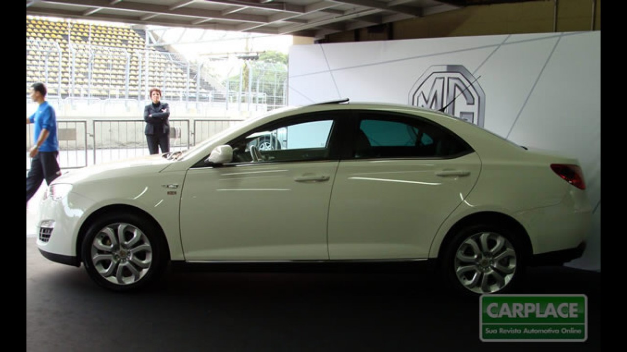 QRX 2010: Importador apresenta o "inglês made in China" MG 550 em Interlagos