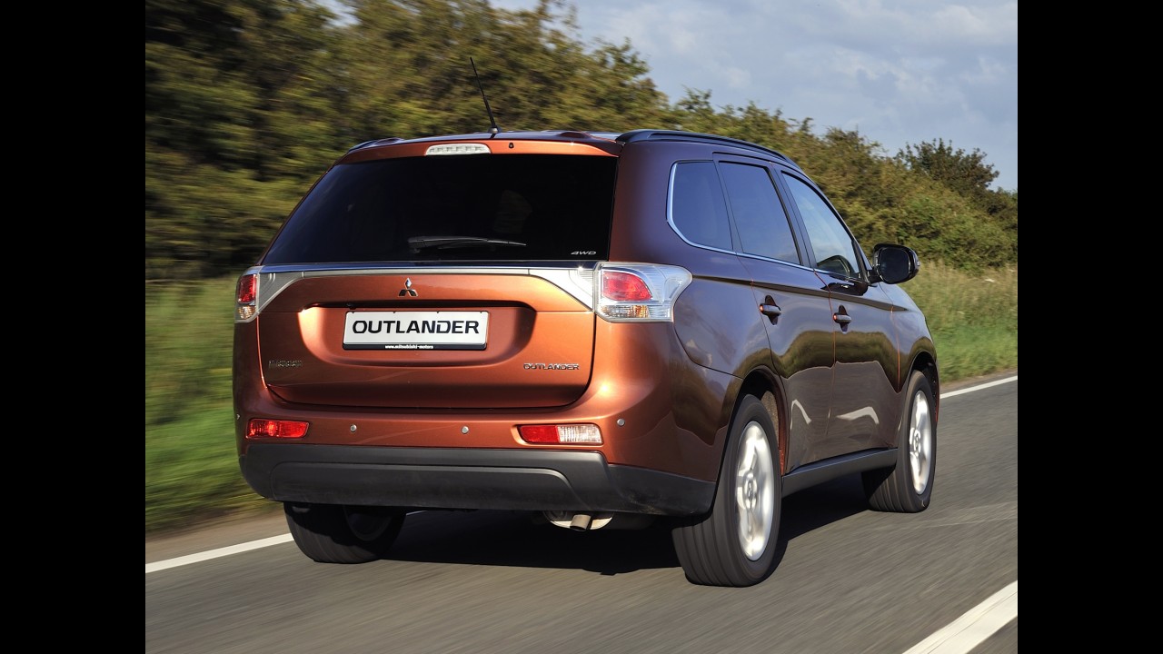 Não agradou! Mitsubishi promete "corrigir" visual do Outlander ainda neste ano