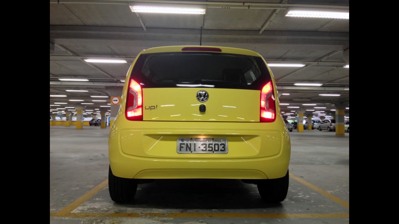 Garagem CARPLACE #5: take up! chega sem direção elétrica nem ar-condicionado