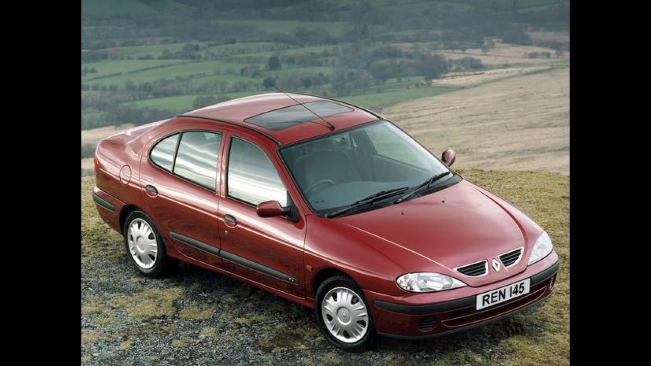 Renault Mégane chega a 4 milhões de unidades produzidas - veja histórico
