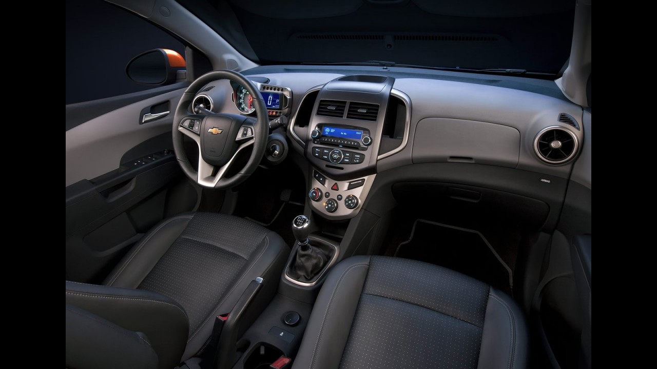 Detroit: Novo Aveo é lançado como Chevrolet Sonic 2012 nos Estados Unidos
