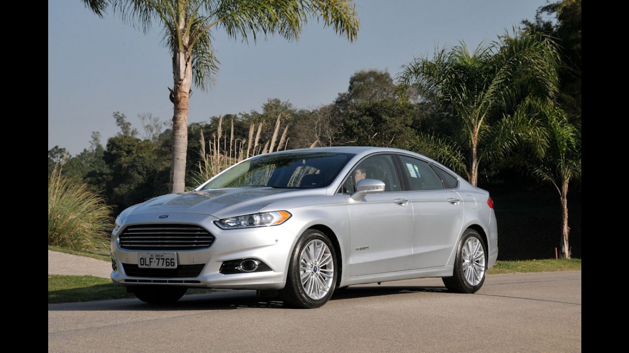 Ford inicia vendas do Fusion 2015 com cinto inflável e bancos refrigerados