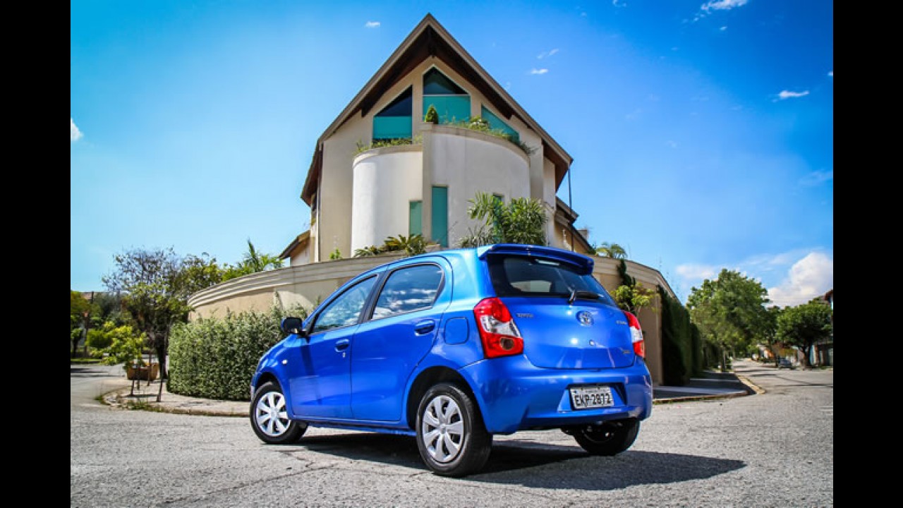 Toyota libera venda do Etios para frotistas e taxistas