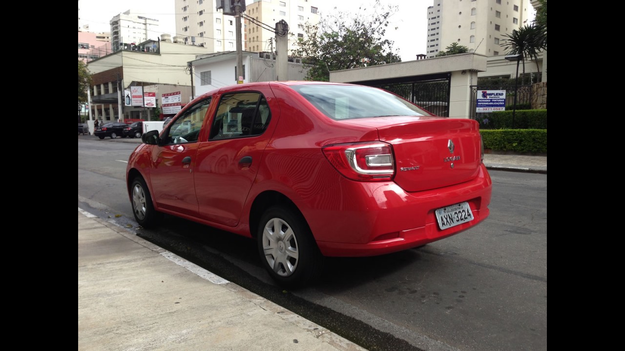 Garagem CARPLACE#2: Logan 1.0 enfrenta primeiro teste, estrada com a família e apagão