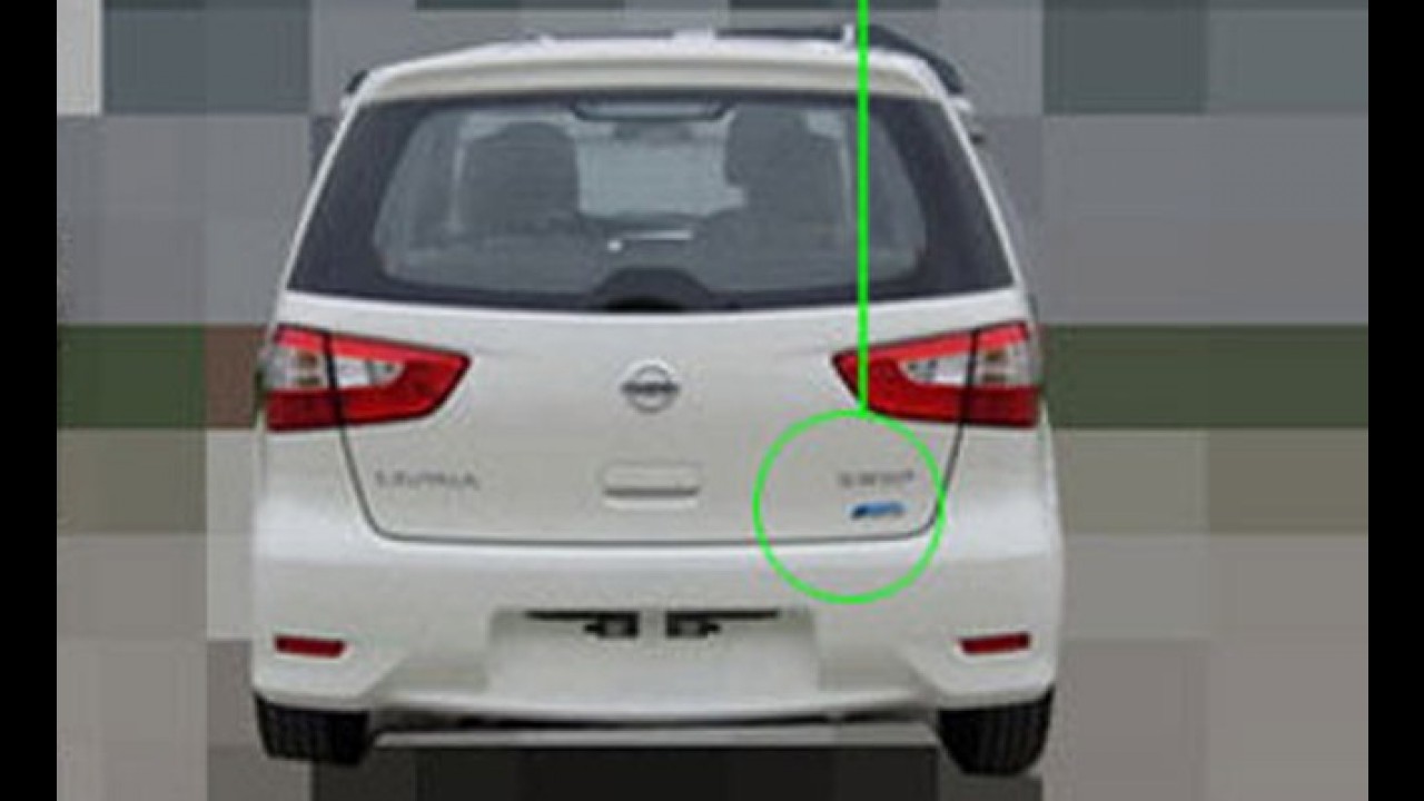 Sem disfarces: Nissan Livina aparece com visual reestilizado em flagra na China