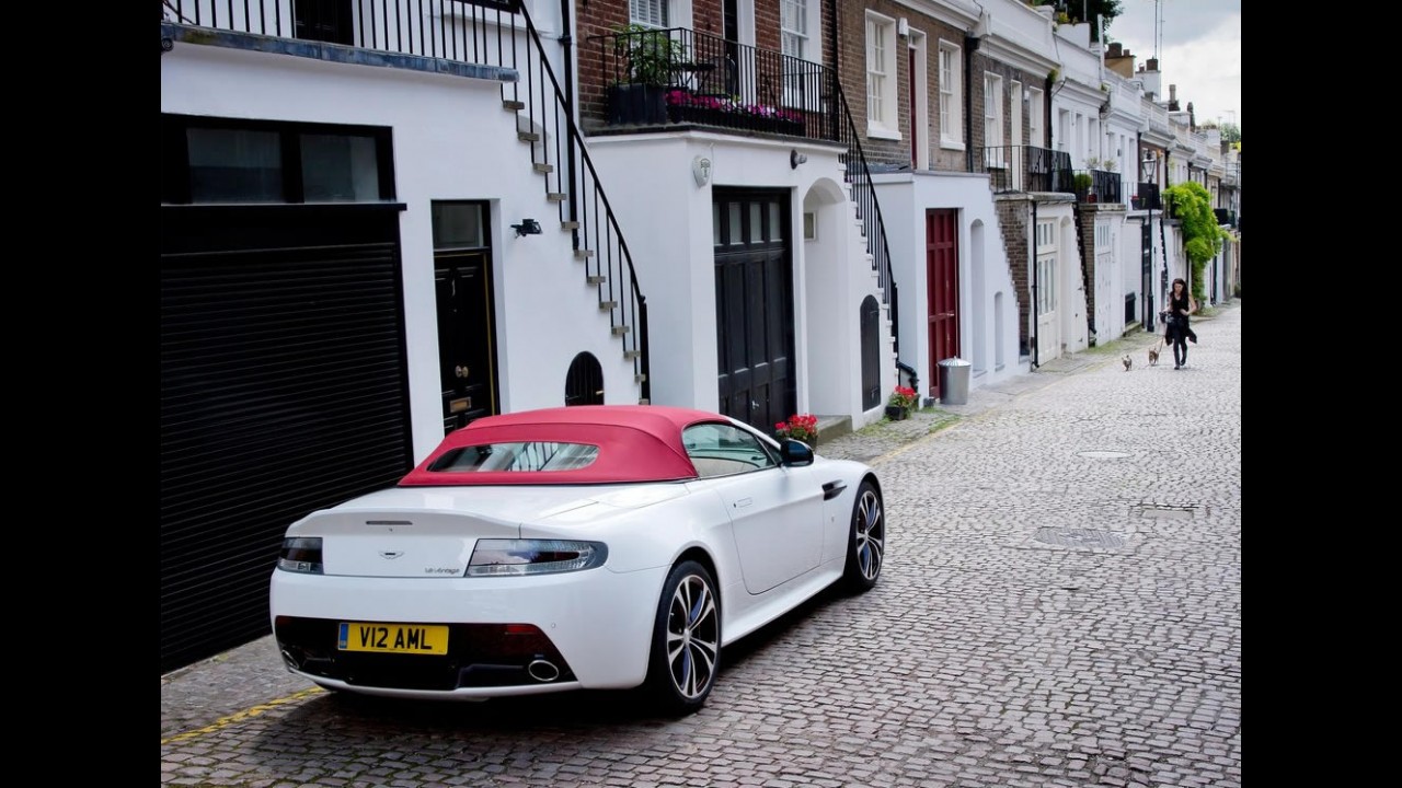 Oficial: Aston Martin V12 Vantage Roadster 2013 - Veja galeria de fotos