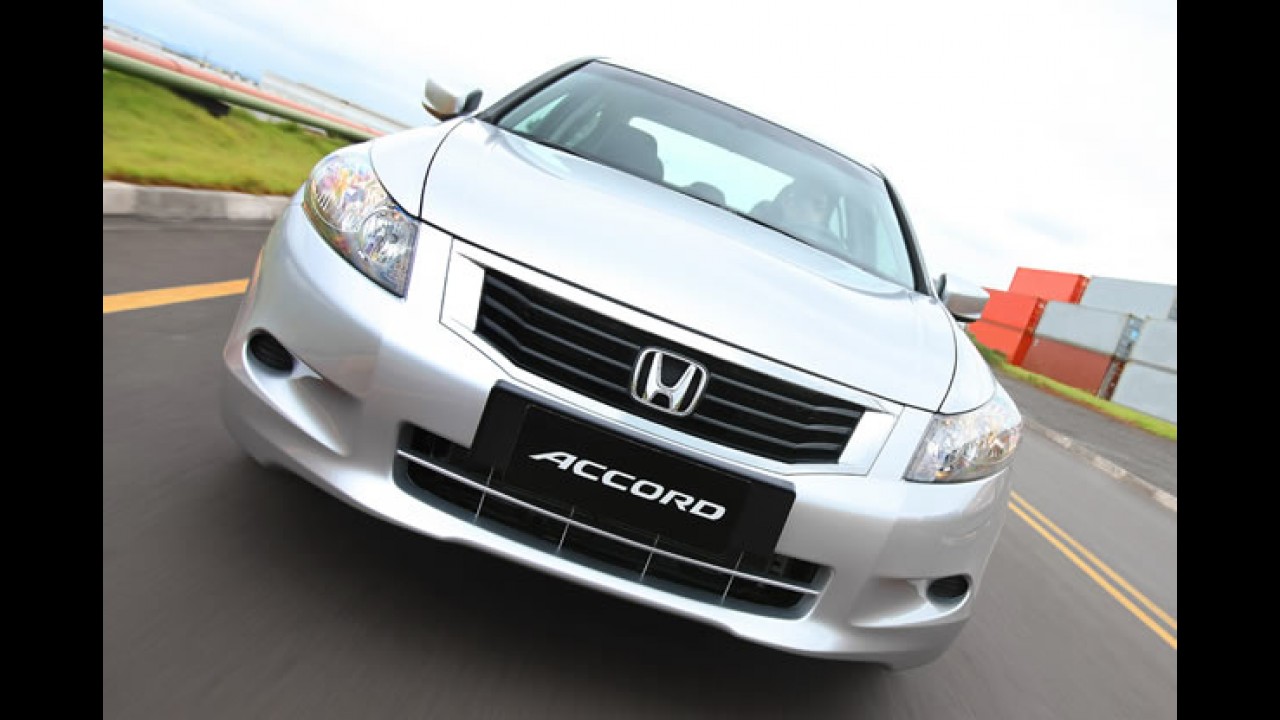 Linha Honda Accord 2010 chega às lojas com nova versão EX 2.0