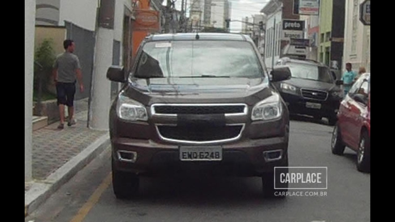 Nova S10: Todo mundo está flagrando a nova pick-up, “Menos Luiza, que está no Canadá”