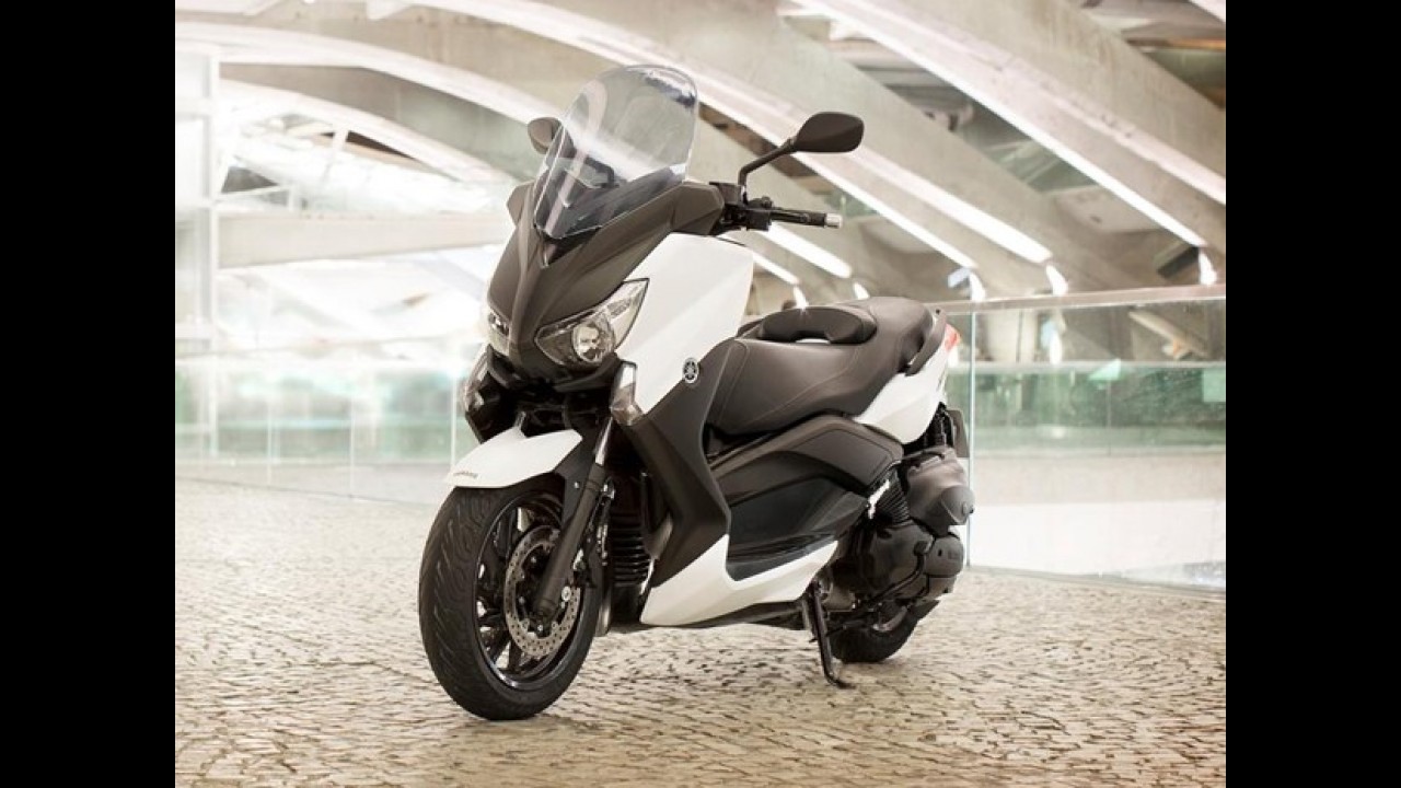 Devagar no Brasil, Yamaha apresenta nova X-Max 400 na Europa