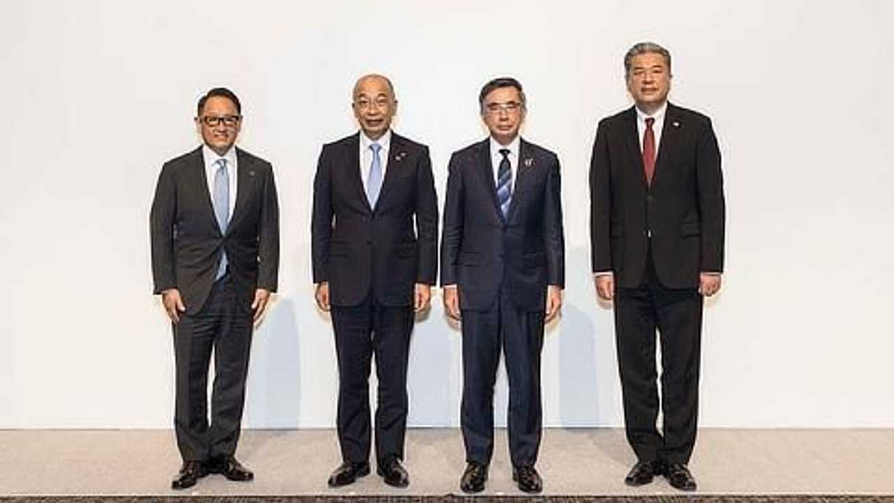 Akio Toyoda, President and Representative Director, Toyota Motor Corporation / Soichiro Okudaira, President, Daihatsu Motor Co., Ltd. / Toshihiro Suzuki, Representative Director and President, Suzuki Motor Corporation / Hiroki Nakajima, President, Commercial Japan Partnership Technologies Corporation