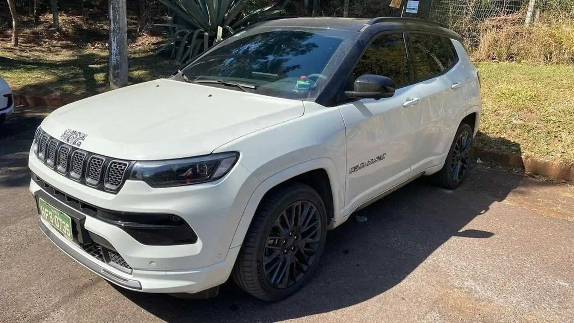 Novo Jeep Compass híbrido plugin de 240 cv é flagrado no Brasil