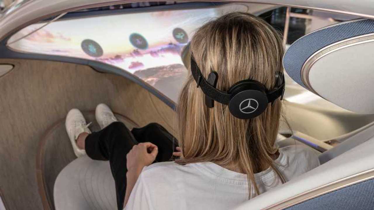 Mercedes zeigt BCI-Technik im Concept AVTR