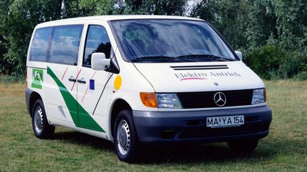 Mercedes, il primo Vito elettrico ha 25 anni