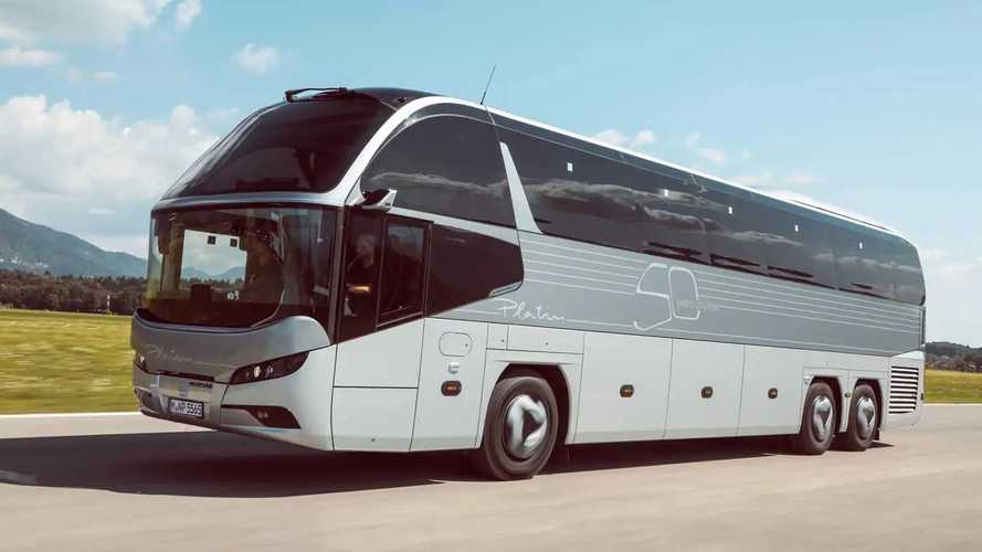 MAN, all'autobus Neoplan Cityliner il premio 'Coach of the Year'